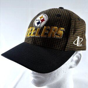 Vintage NFL Pro Line Pittsburgh Steelers Plaid Embroidered Mens Strapback Hat
